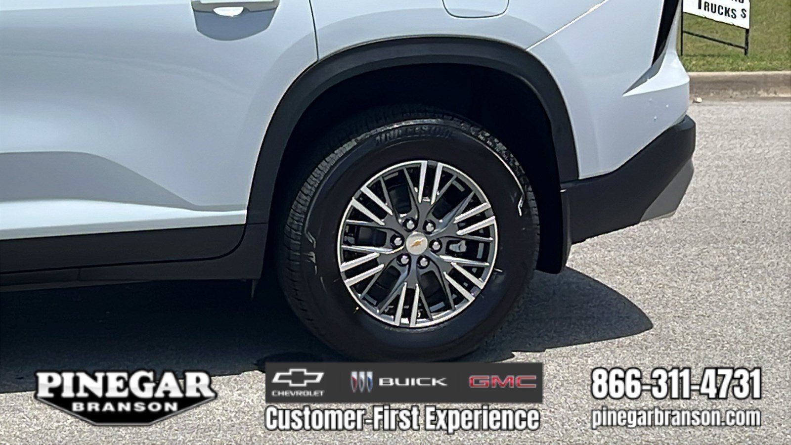2026 Chevrolet Traverse — detail view